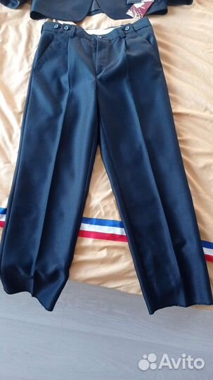 Костюм (пиджак плюс брюки) для мальчика 128-134