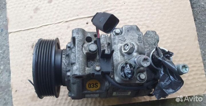 Компрессор кондиционера Audi A4 B6 8E0260805BA