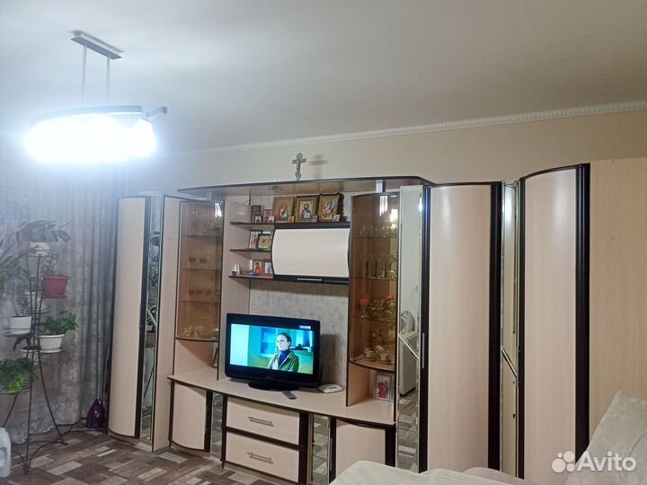 Продам стенку бу