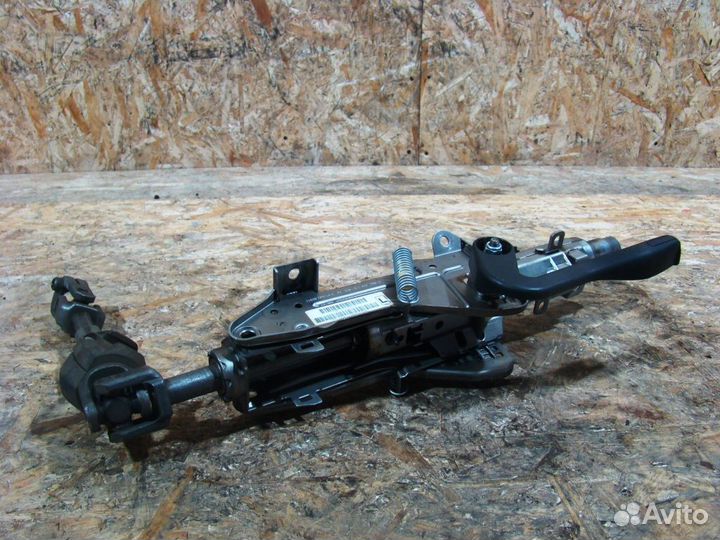 Skoda Octavia A5 Колонка рулевая