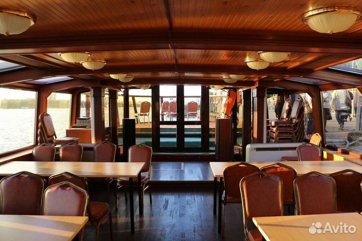 Аренда теплохода Виктор Потапов