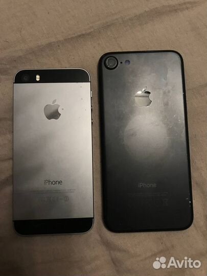 Запчасть для телефона iPhone 7 и iPhone 5s