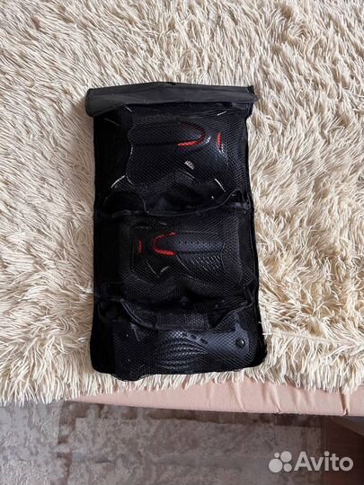 Защита для роликов/велосипеда (новая)