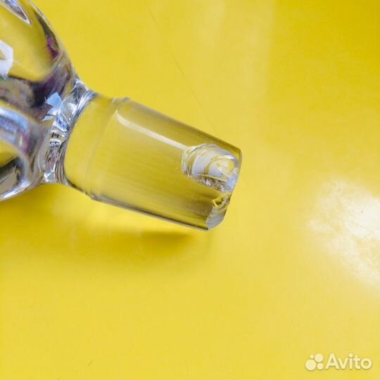 Крышка от графина и кухонные принадлежности