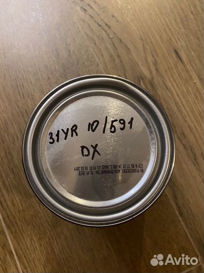 Банка краски новая