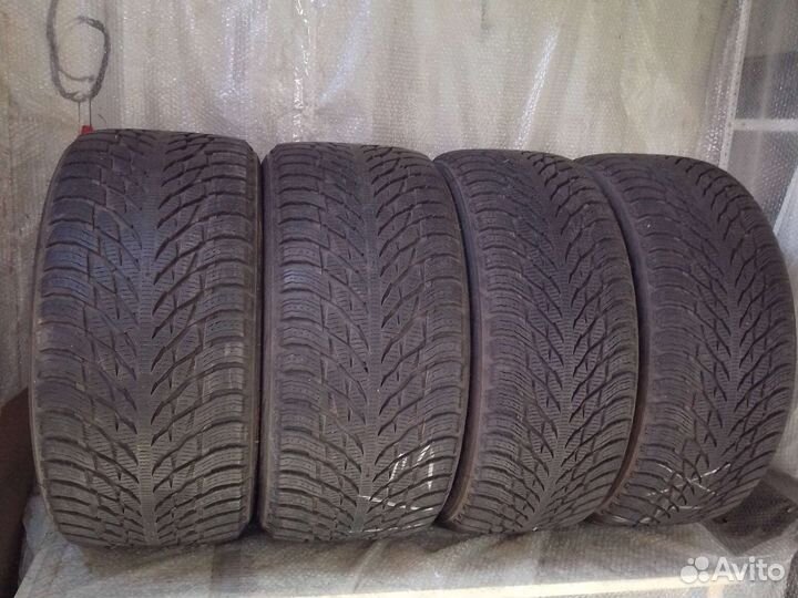Nokian Tyres Hakkapeliitta R3 SUV 275/45 R21 и 315/40 R21 115T