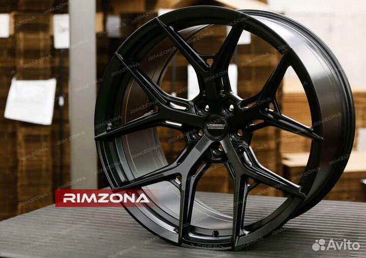 Кованые диски R20 на BMW 7 Series