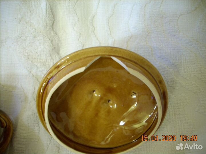 Большой керамический горшок для пищи