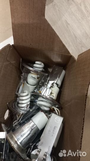 Светильник потолочный точечный