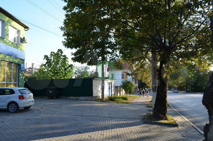 Земля коммерческого назначения в черте города