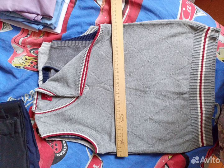 Лот одежды для школы