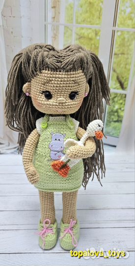 Вязаная кукла крючком. Ручная работа. Амигуруми