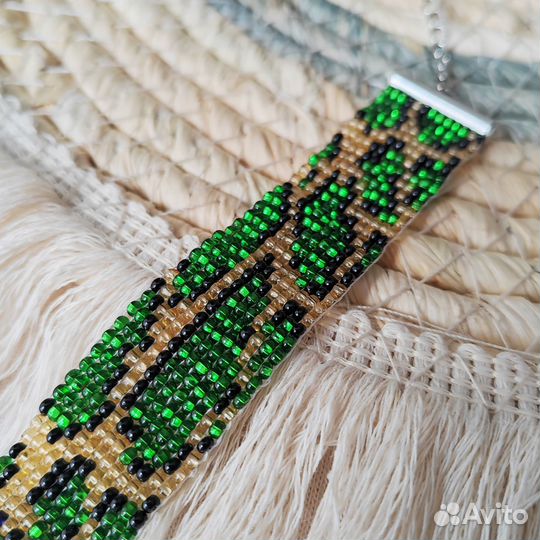 Браслет из бисера