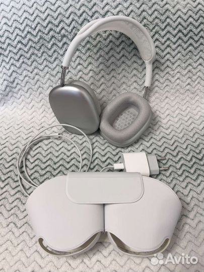 Наушники Apple airpods Max