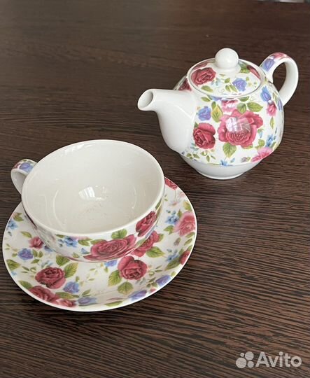 Чайный сервиз из 3 предметов