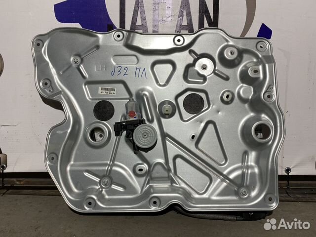 Передний левый стеклоподъемник Nissan Teana J32