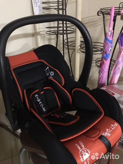 Автомобильное кресло