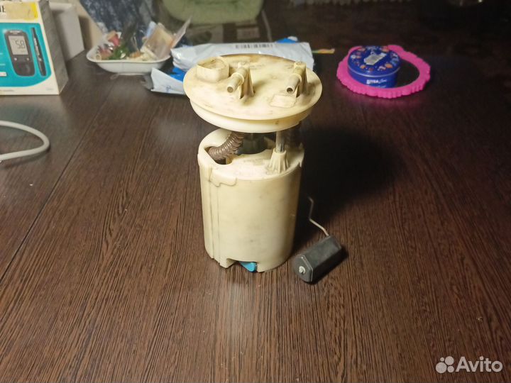 Топливный насос в сборе Kia rio 1