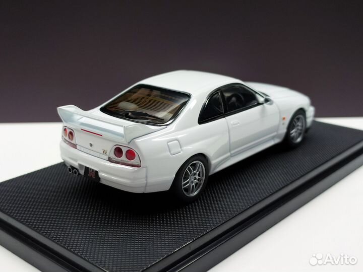1:43 Nissan Skyline GT-R (R33) V Spec
