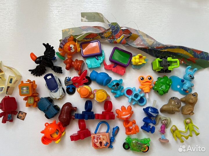 Игрушки из киндера за все