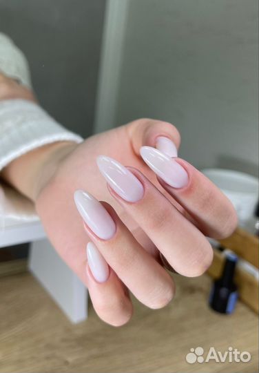 Мастер маникюра