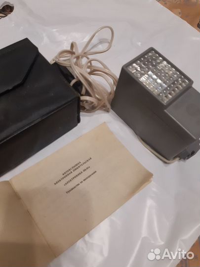 Фотовспышка СССР сэф-3М, электроника л5-01