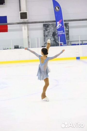 Костюм для фигурного катания для девочки