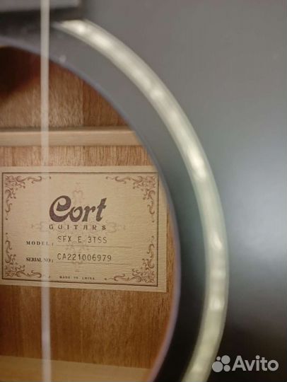 Электроакустическая гитара верх массив Cort sfx