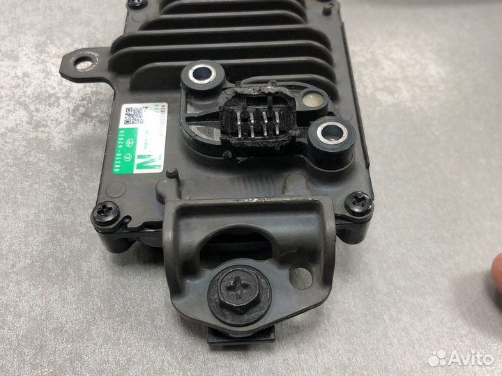 Радар круиз контроля Toyota Camry 70 2017