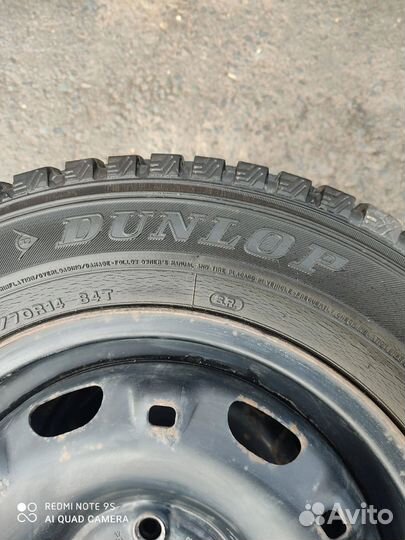Dunlop SP Winter Ice 01