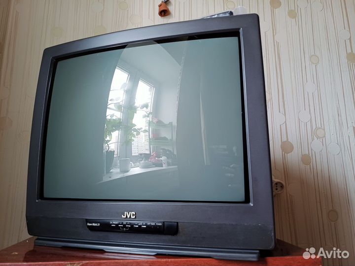 Телевизор JVC Super multi 21 