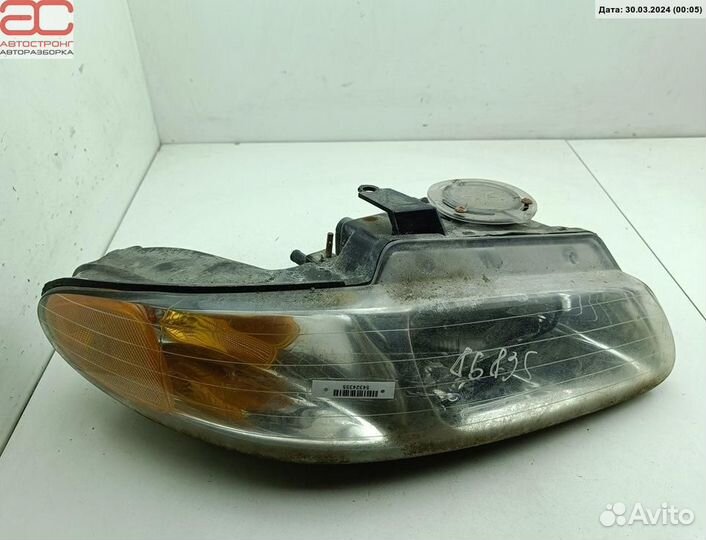 Фара передняя для Chrysler Voyager 3 083331110R