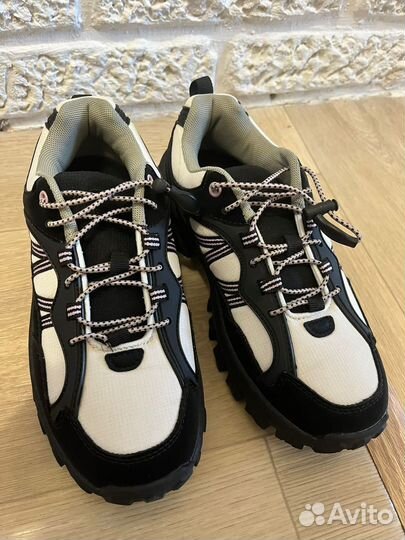 Кроссовки reserved 36