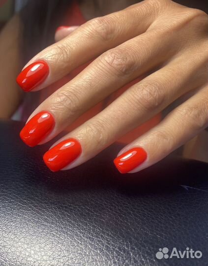 Маникюр и педикюр