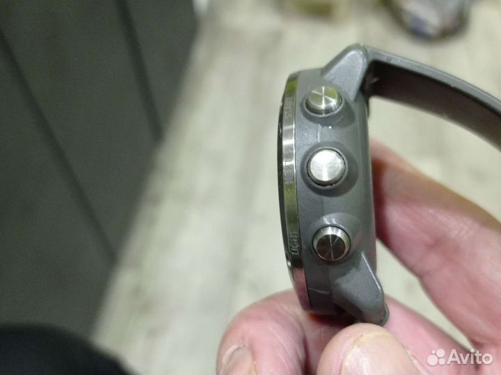 Смарт часы suunto traverse