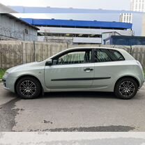 FIAT Stilo 1.2 MT, 2002, 245 000 км, с пробегом, цена 290 000 руб.