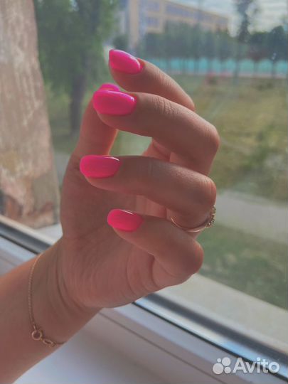 Маникюр и наращивание ногтей