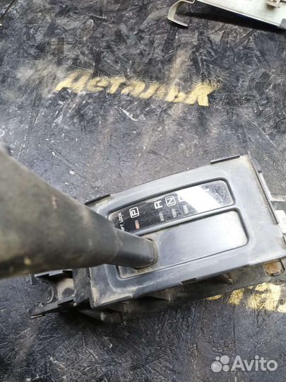 Селектор АКПП Nissan bluebird u14