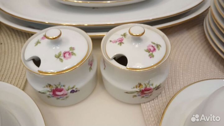 Сервиз столовый Мейсенский букет