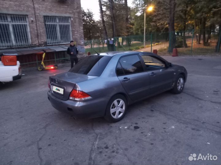 Mitsubishi Lancer 1.6 МТ, 2005, 248 000 км