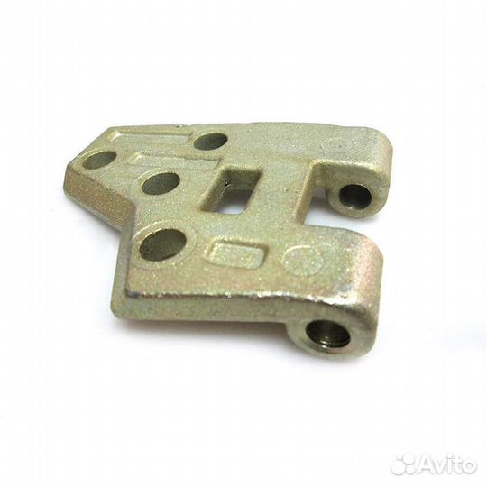 Петля двери верхняя А37.03.022-Б взтзч