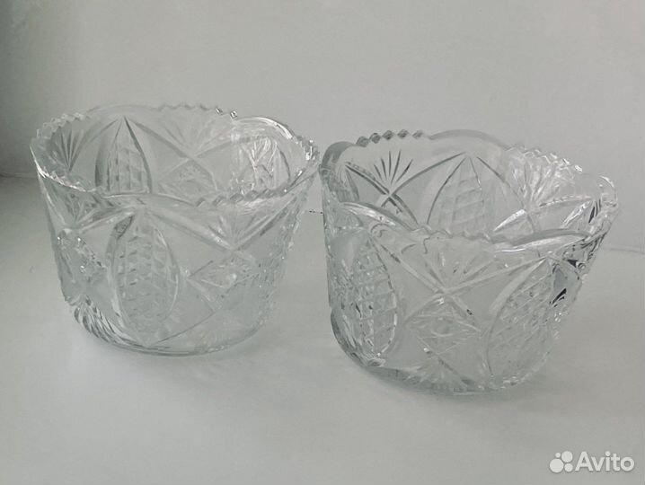 Хрустальный кувшин с крышкой, салатники