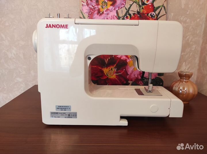 Швейная машинка janome 5500