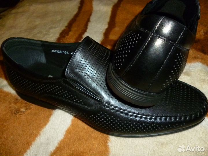 Новые черные модельные туфли нат.кожа Турция 42р