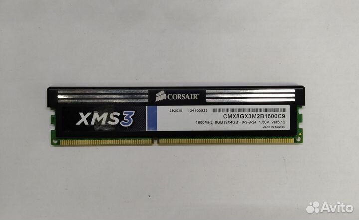 Corsair XMS3 CMX8GX3M2B1600C9 (1 плашка)