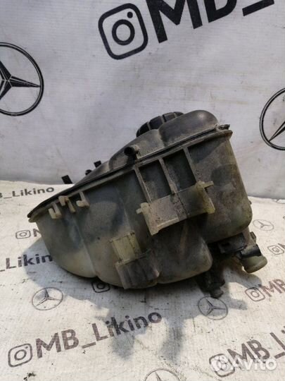 Бачок расширительный Mercdes C-Класс W203