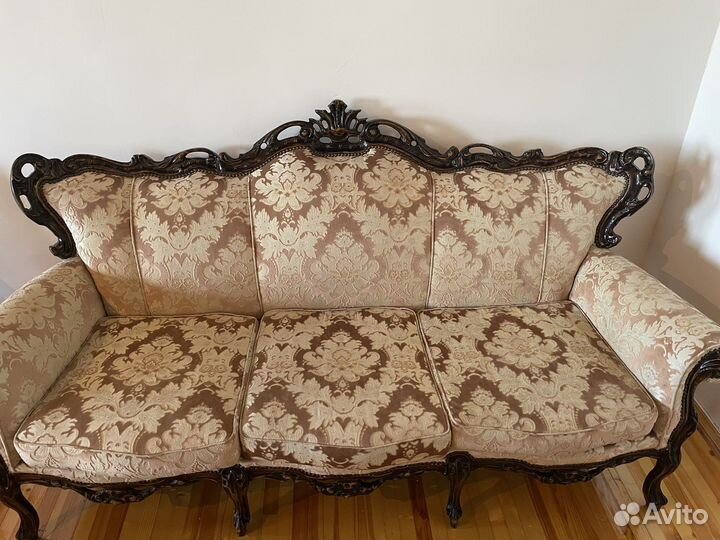 Диван и кресло румынские