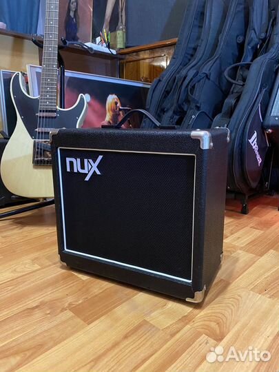 С эффектами Nux mighty 15