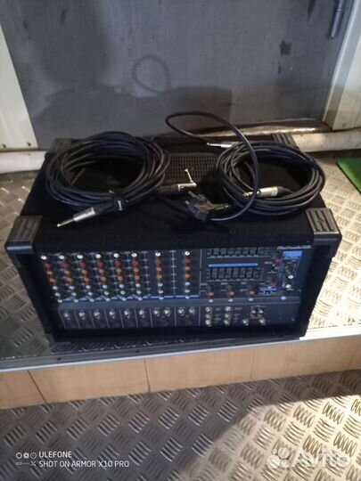 Микшерный пульт