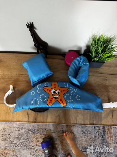 Жилет для плавания